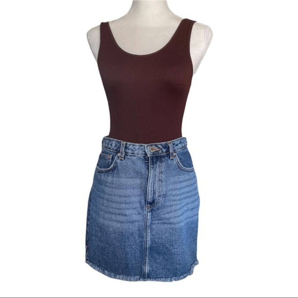 H&M Woman’s Distressed Jean Skirt, Size 10